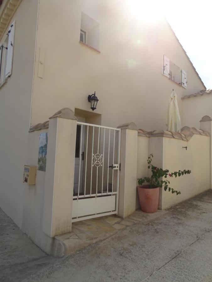 Studio 2 Personnes A Moussan Ngoại thất bức ảnh